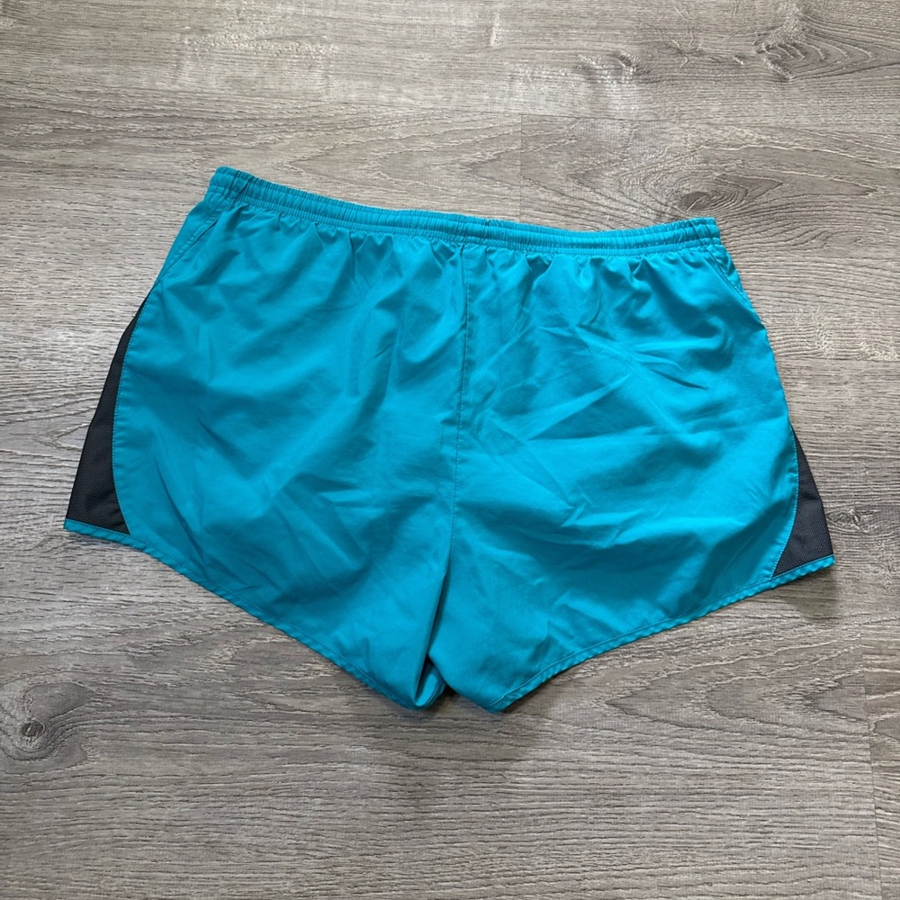 •NIKE• RUNNING SHORTS - Picture 6 of 6
